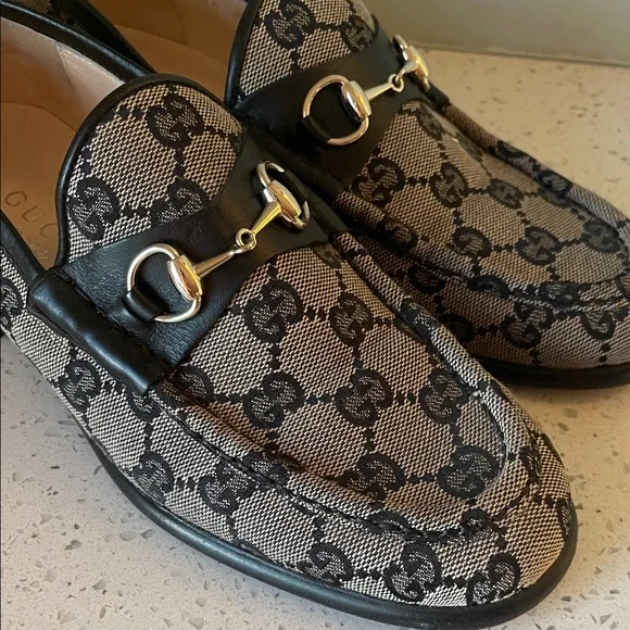 Gucci Patterned Loafers - Picture 8 of 9